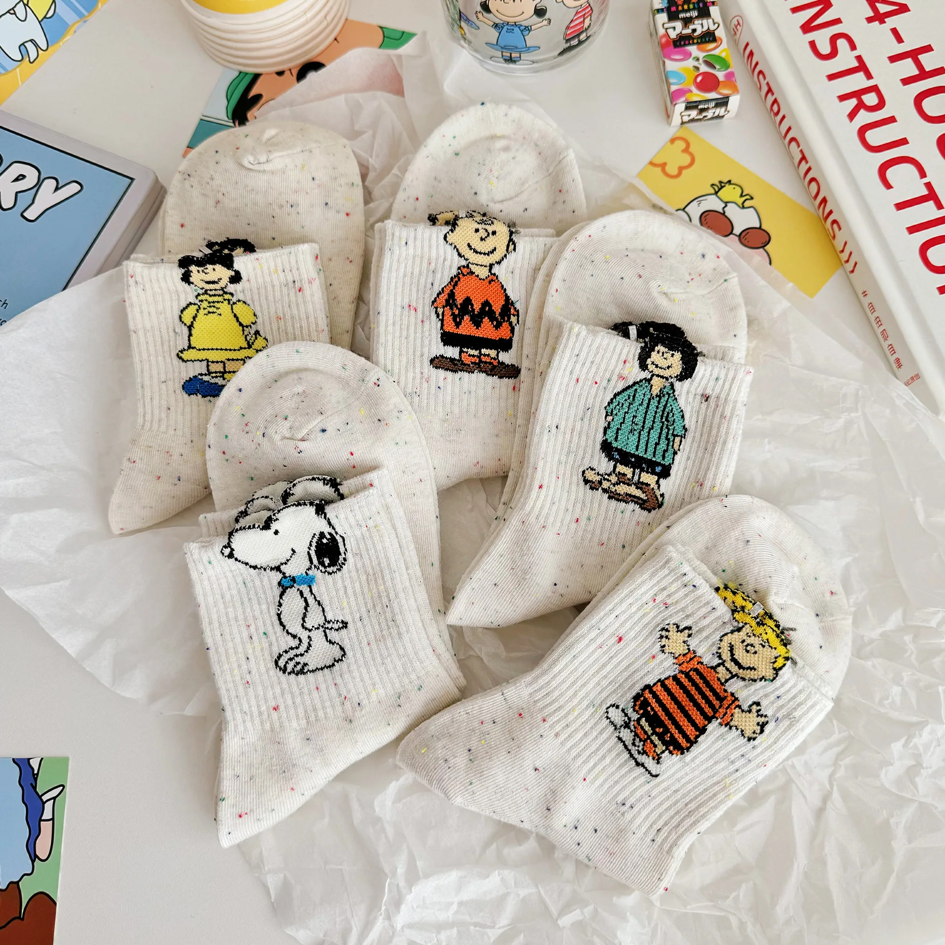 5Pcs Cartoon Kawaii Snoopy Charlie Brown Long Winter Socks Cotton Socks Couple Fashion Cute Girl Christmas Gift For Girlfriend 3