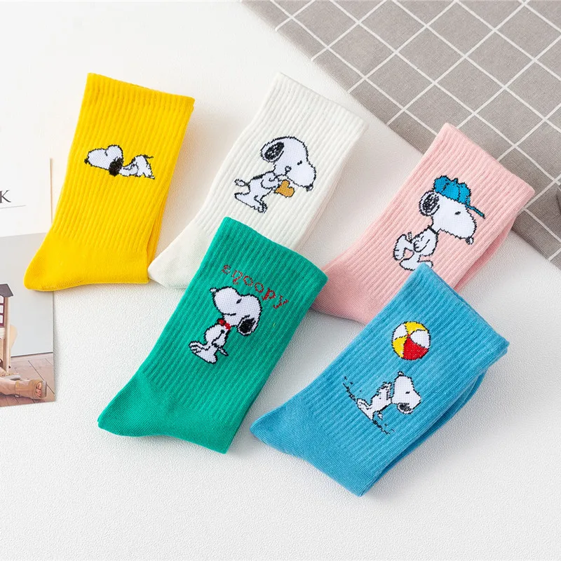 New Snoopy Socks Sports Cotton Autumn and Winter High Socks Women's College Style Ins Cotton Socks Girls Gift 2