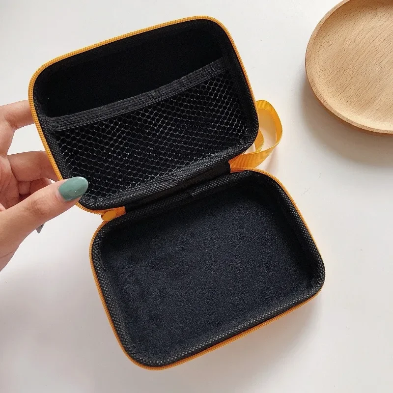 Snoopy Headphone Storage Bag Cute Large Capacity Coin Bag Portable Bag Animation Headphone USB Data Cable U Stick Storage Box 6