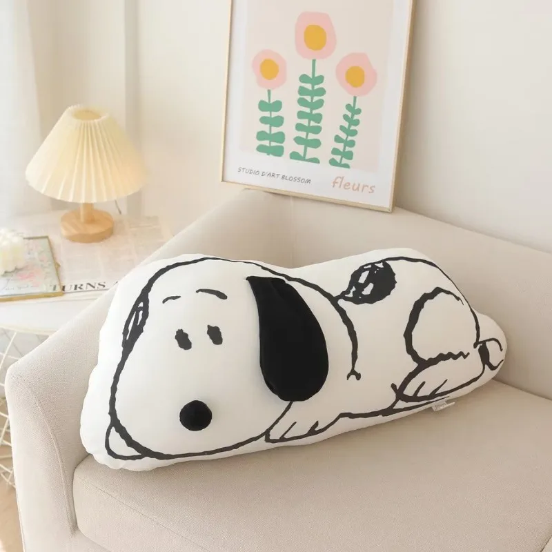 Disney cute cartoon Snoopy car headrest and waistrest creative stylish and comfortable office bedside backrest holiday gift 3